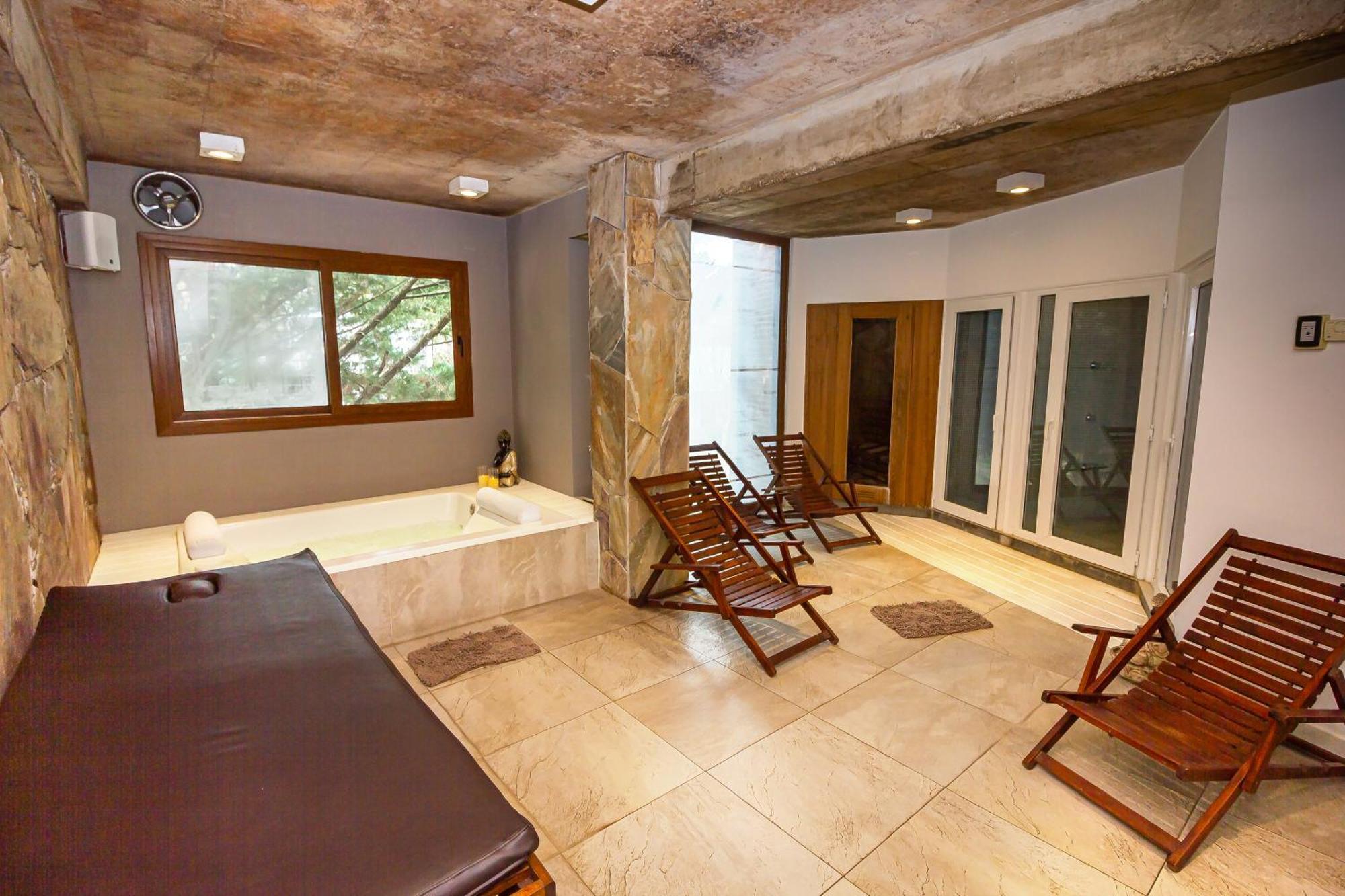 Punta Cerezo Apart Carilo Exterior photo
