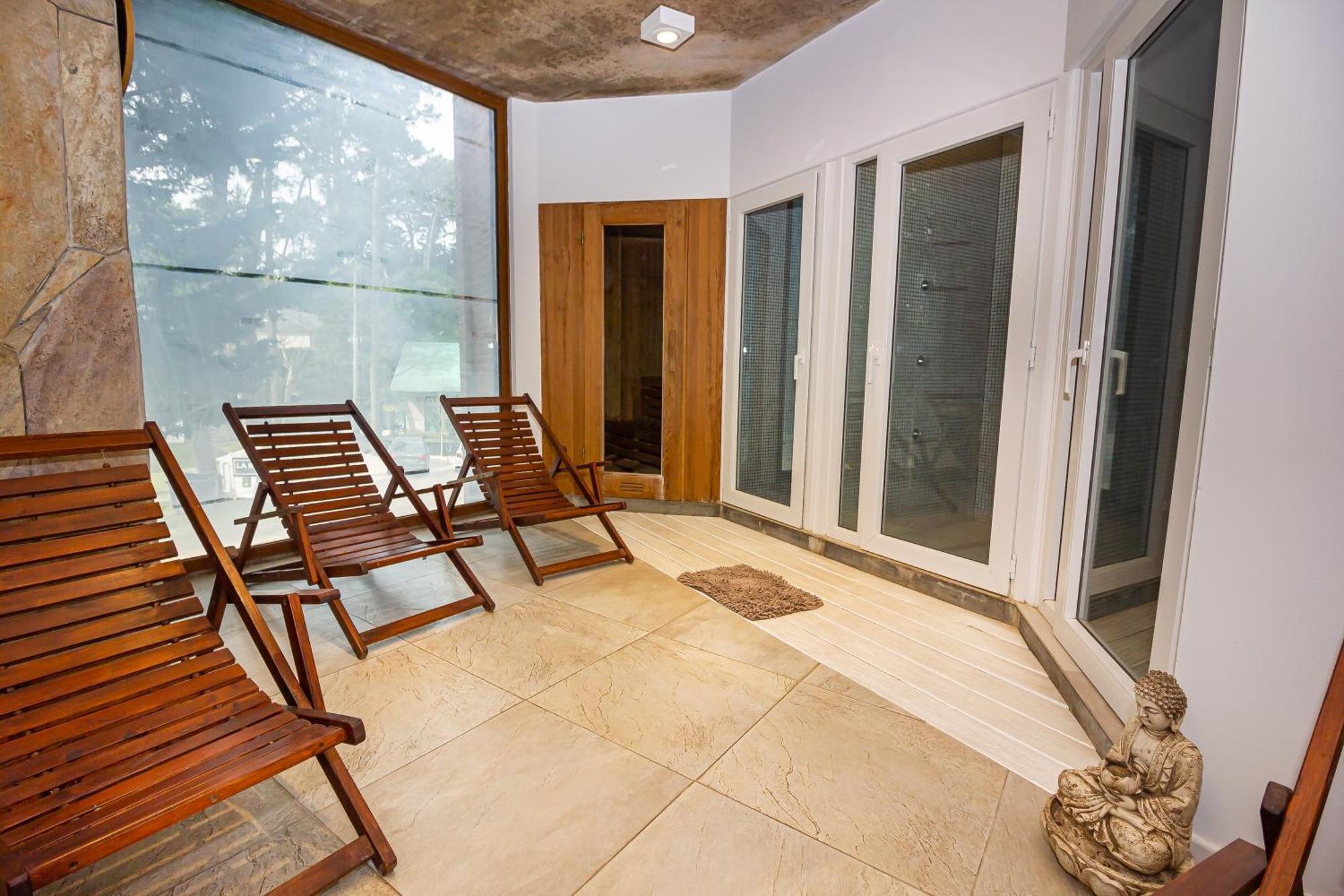 Punta Cerezo Apart Carilo Exterior photo