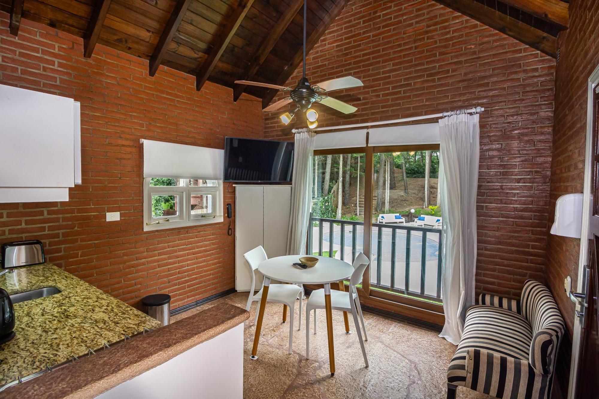 Punta Cerezo Apart Carilo Exterior photo