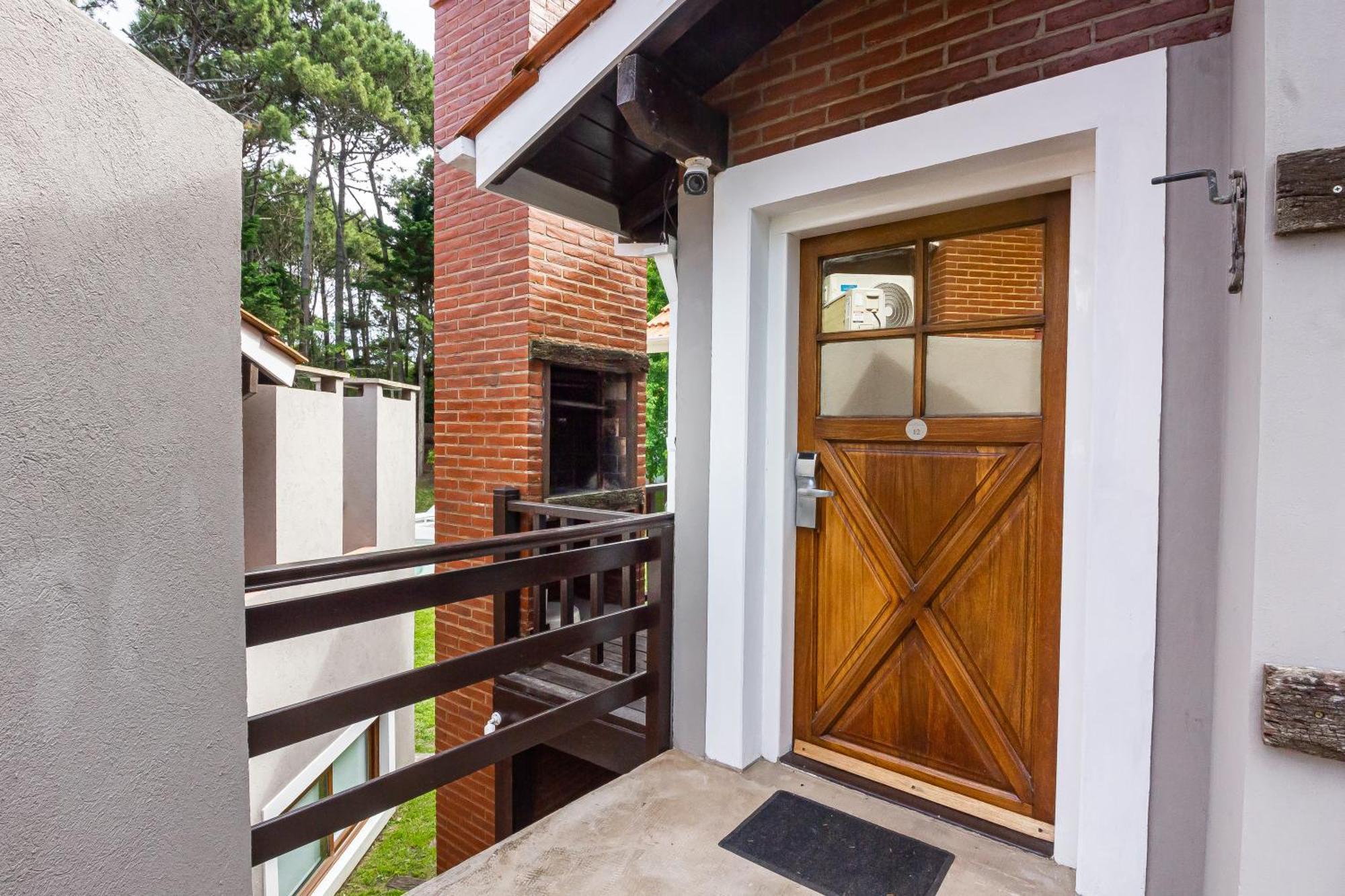 Punta Cerezo Apart Carilo Exterior photo